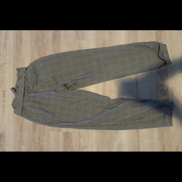 Paper bag pants - Picture 2 of 4